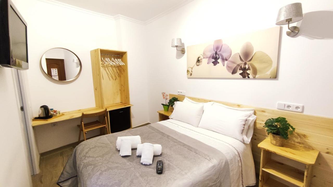 Hostal Aliste Мадрид Екстер'єр фото