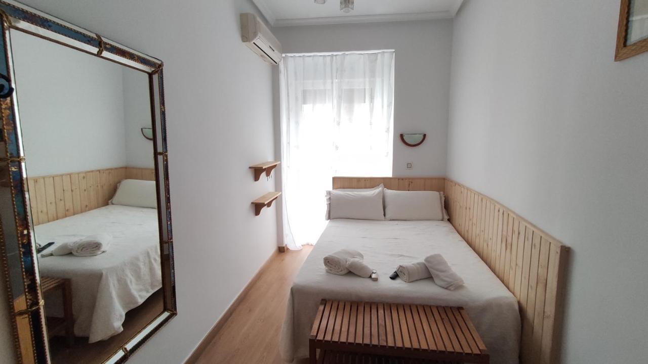 Hostal Aliste Мадрид Екстер'єр фото