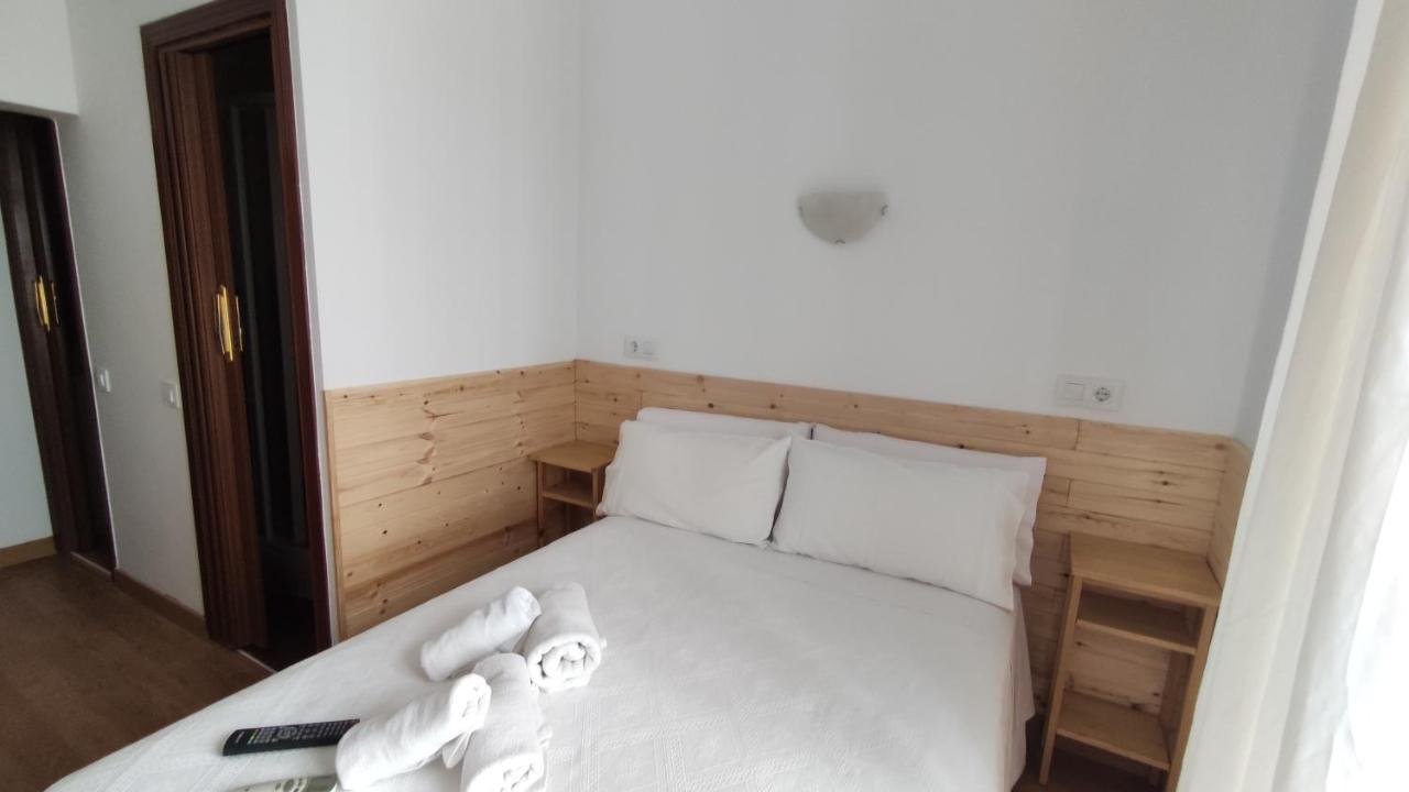 Hostal Aliste Мадрид Екстер'єр фото
