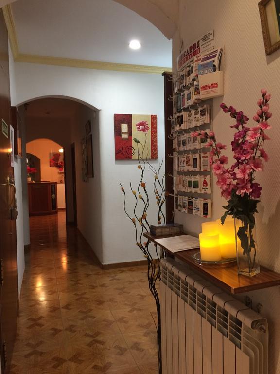 Hostal Aliste Мадрид Екстер'єр фото
